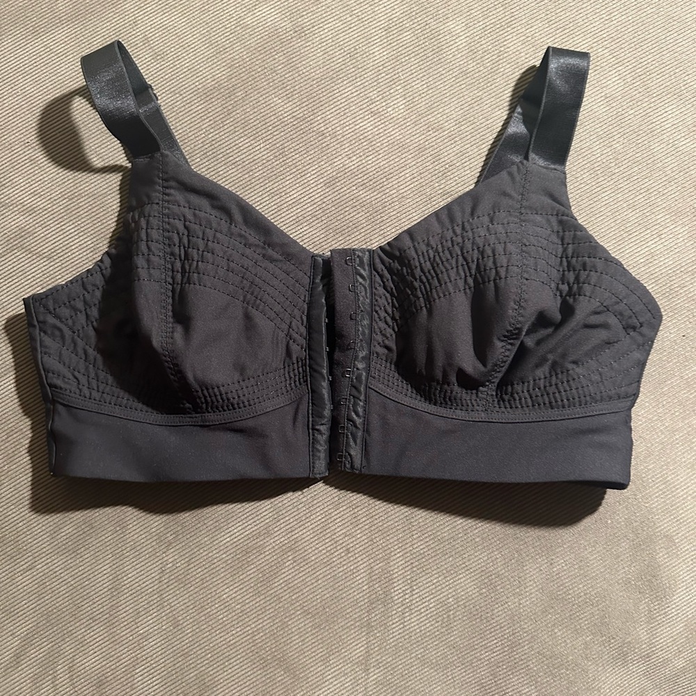 Fabletics Low impact sports bra